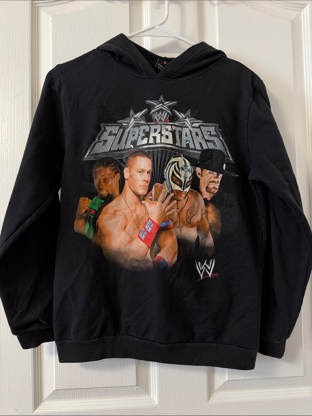 2011 WWE Superstars Black Pullover Hoodie Size 14/16 Boys